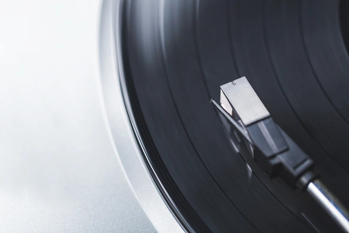 Installation de la platine vinyle Triangle